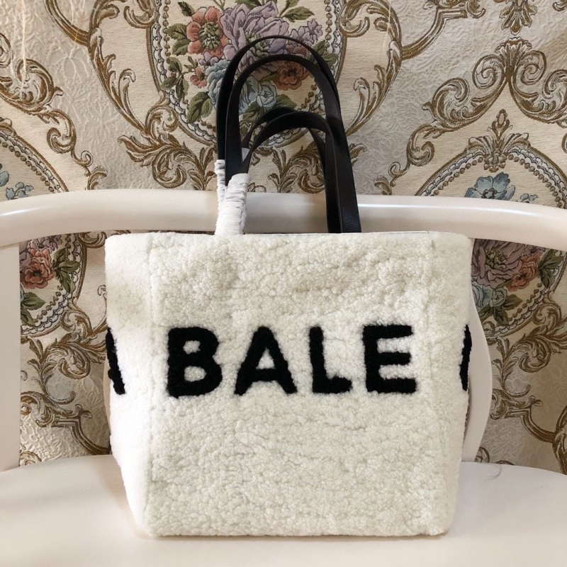 Ba*len*cia*ga shopping bags